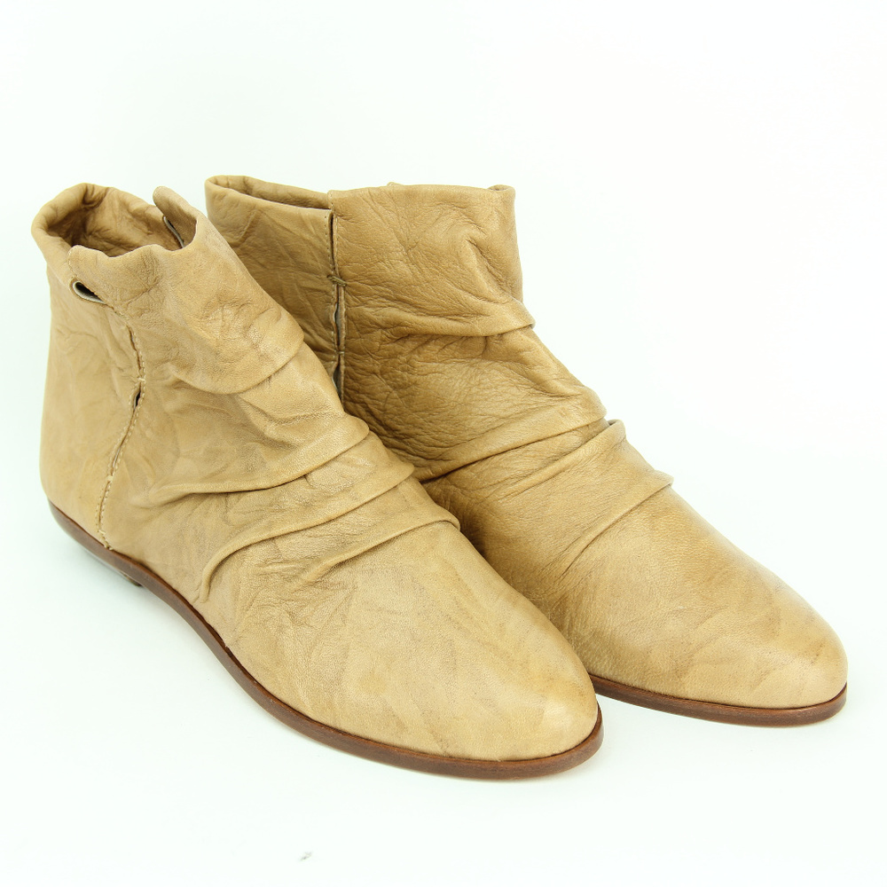 New Women's Modern Vintage "Dallas" Booties Boots